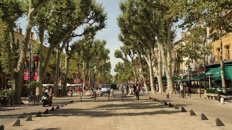 The Best Cities for Studying Abroad in France: Aix-en-Provence